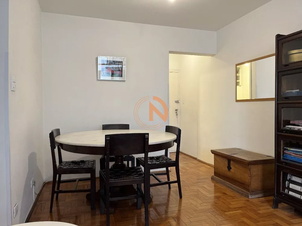 Apartamento à venda com 3 quartos, 81m² - Foto 2