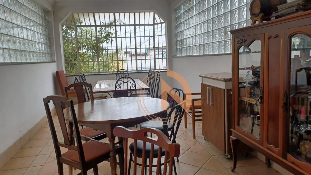 Casa, 4 quartos, 287 m² - Foto 4