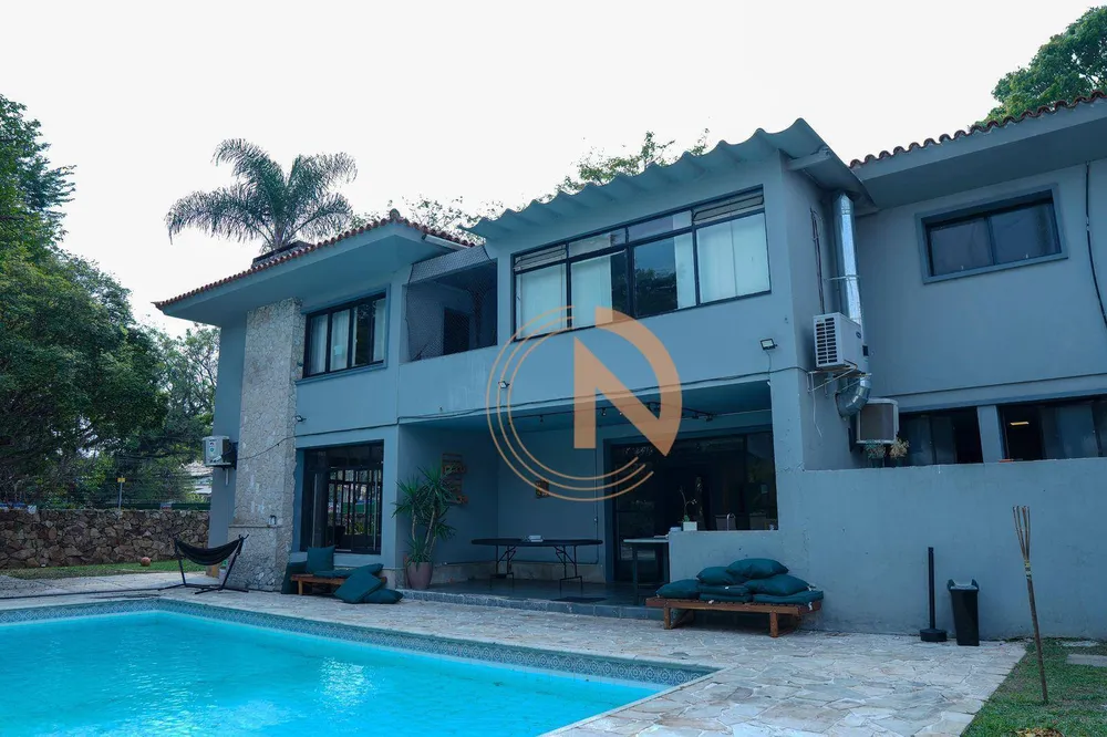 Sobrado, 5 quartos, 420 m² - Foto 1