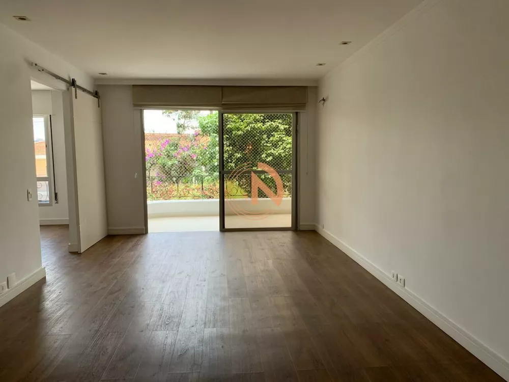 Apartamento à venda com 4 quartos, 150m² - Foto 3