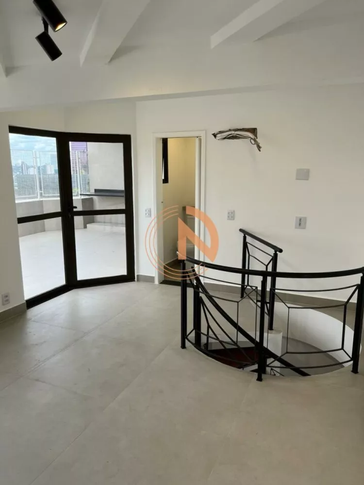 Apartamento à venda com 2 quartos, 128m² - Foto 2