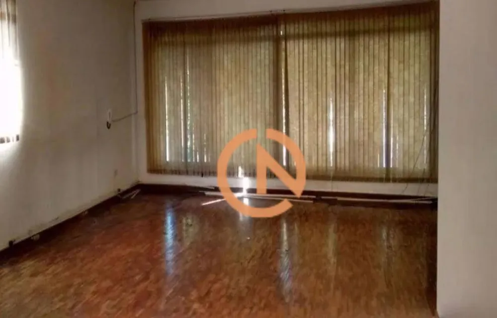 Casa, 3 quartos, 200 m² - Foto 2