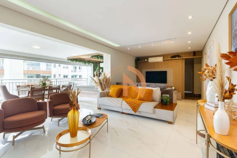 Apartamento, 3 quartos, 136 m² - Foto 1