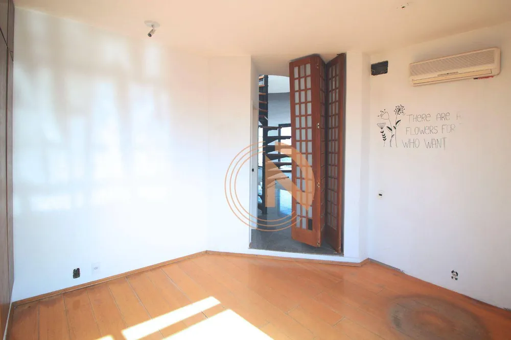 Cobertura, 3 quartos, 230 m² - Foto 6