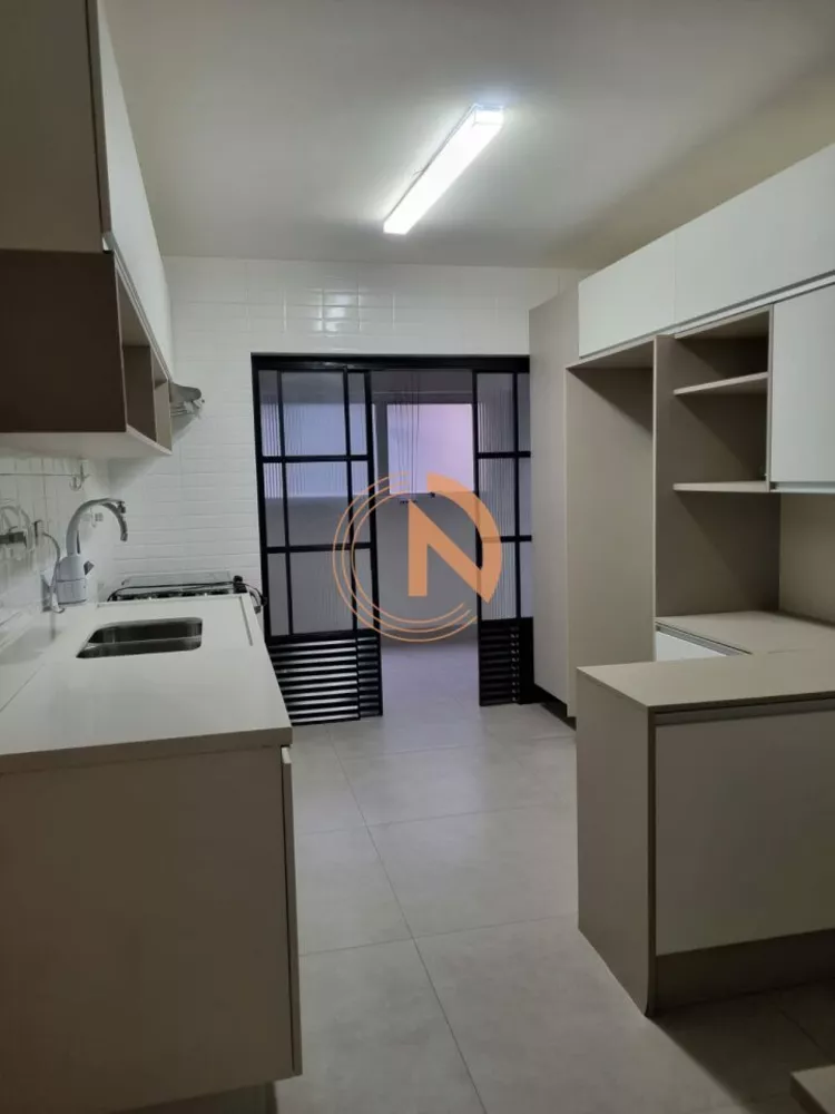 Apartamento à venda com 3 quartos, 167m² - Foto 8