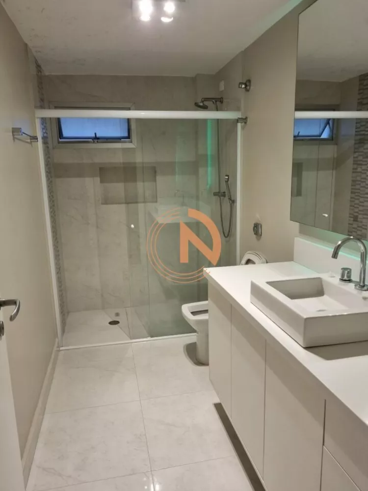 Apartamento à venda com 3 quartos, 167m² - Foto 18