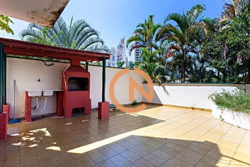 Sobrado, 3 quartos, 215 m² - Foto 1