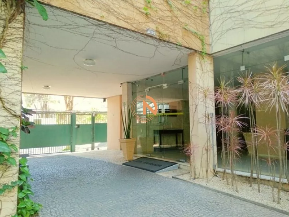 Apartamento à venda com 3 quartos, 160m² - Foto 9