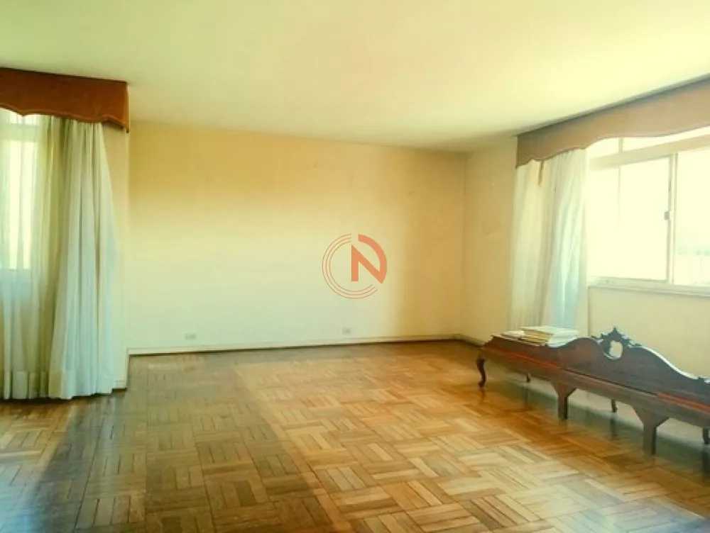 Apartamento à venda com 3 quartos, 160m² - Foto 3