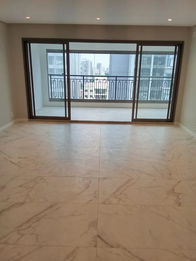 Apartamento, 3 quartos, 149 m² - Foto 2