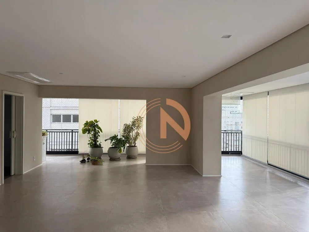 Apartamento, 3 quartos, 226 m² - Foto 8