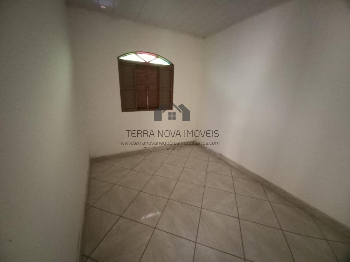 Casa à venda com 4 quartos, 178m² - Foto 9