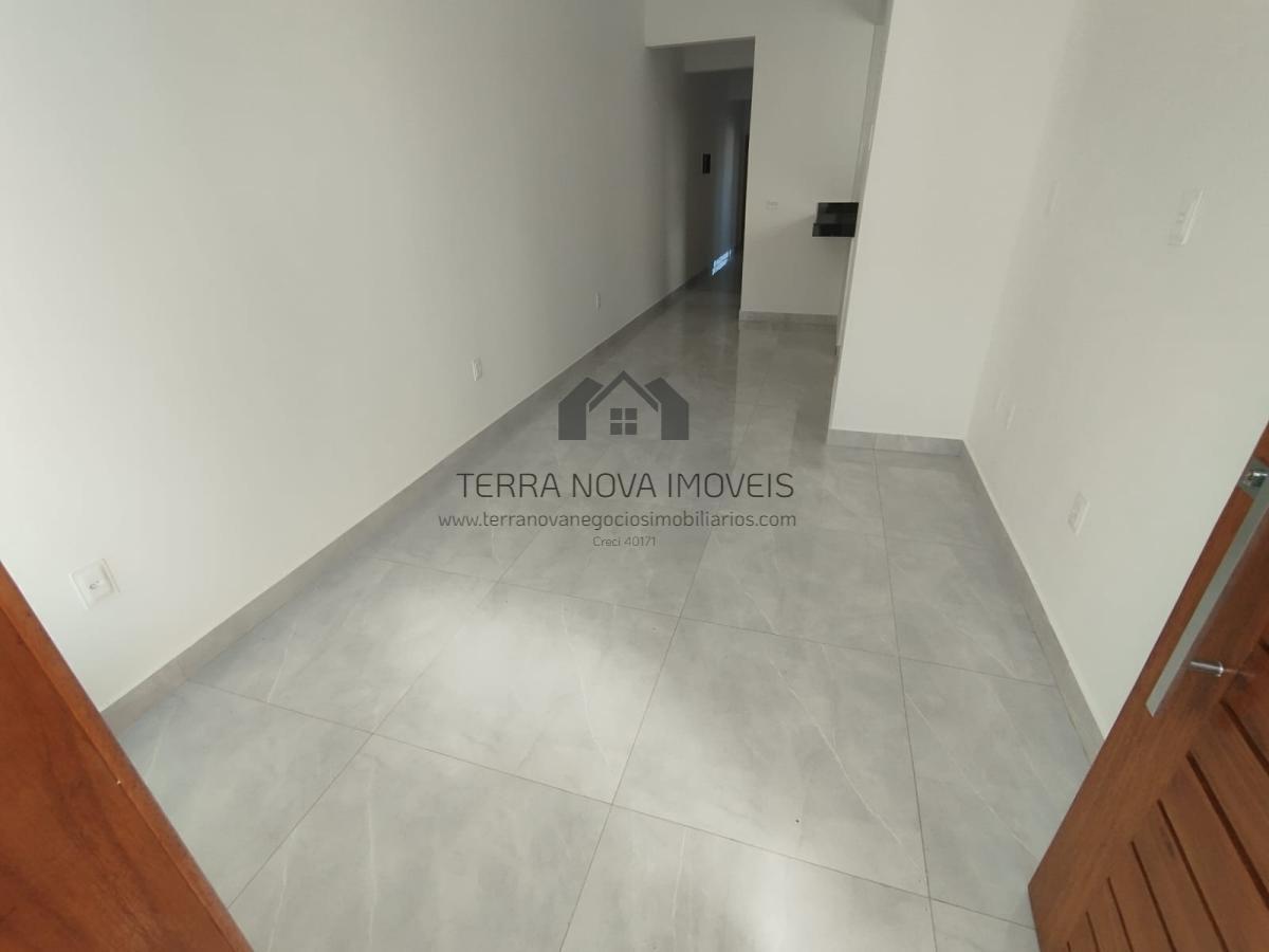 Casa à venda com 3 quartos, 90m² - Foto 4