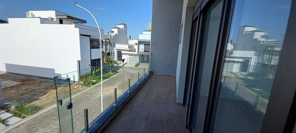 Casa à venda com 3 quartos, 203m² - Foto 7