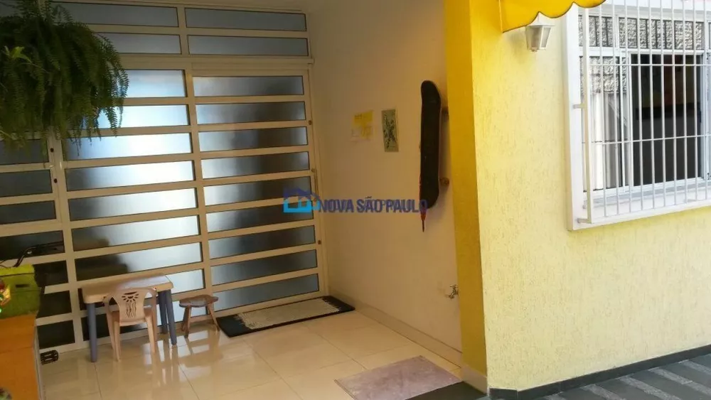 Casa de Condomínio à venda com 3 quartos, 98m² - Foto 1