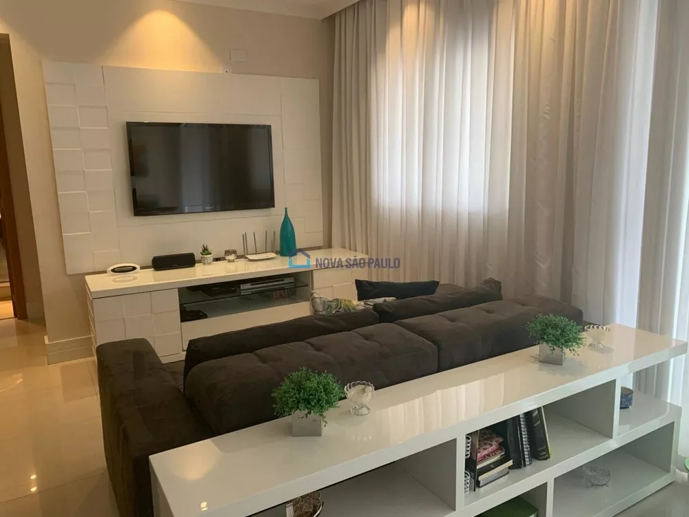 Apartamento à venda com 3 quartos, 115m² - Foto 1