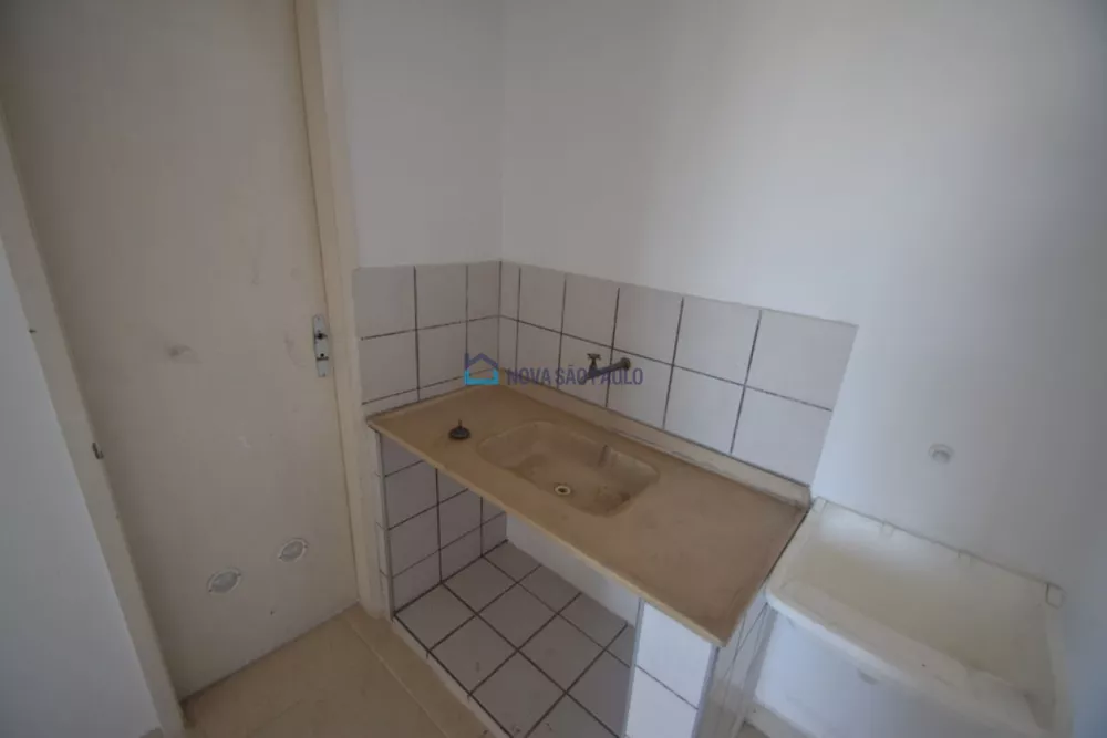 Apartamento para alugar com 2 quartos, 147m² - Foto 5