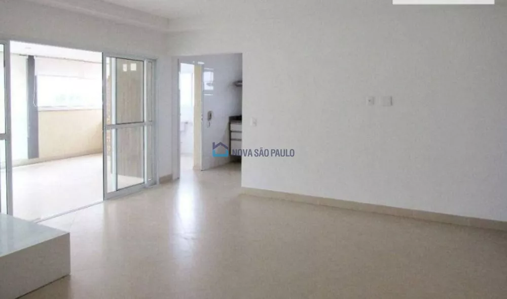 Apartamento à venda com 3 quartos, 118m² - Foto 1