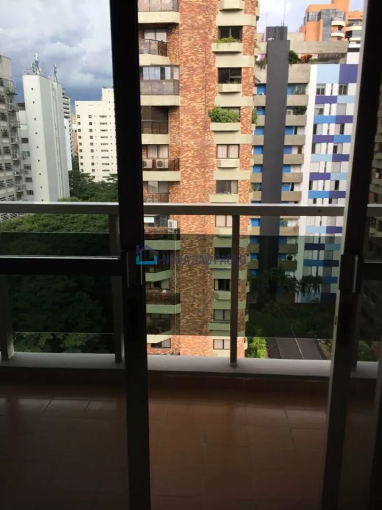 Apartamento para alugar com 1 quarto, 68m² - Foto 1