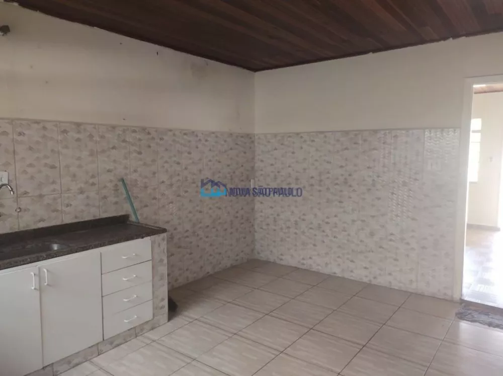 Casa à venda com 2 quartos, 100m² - Foto 6