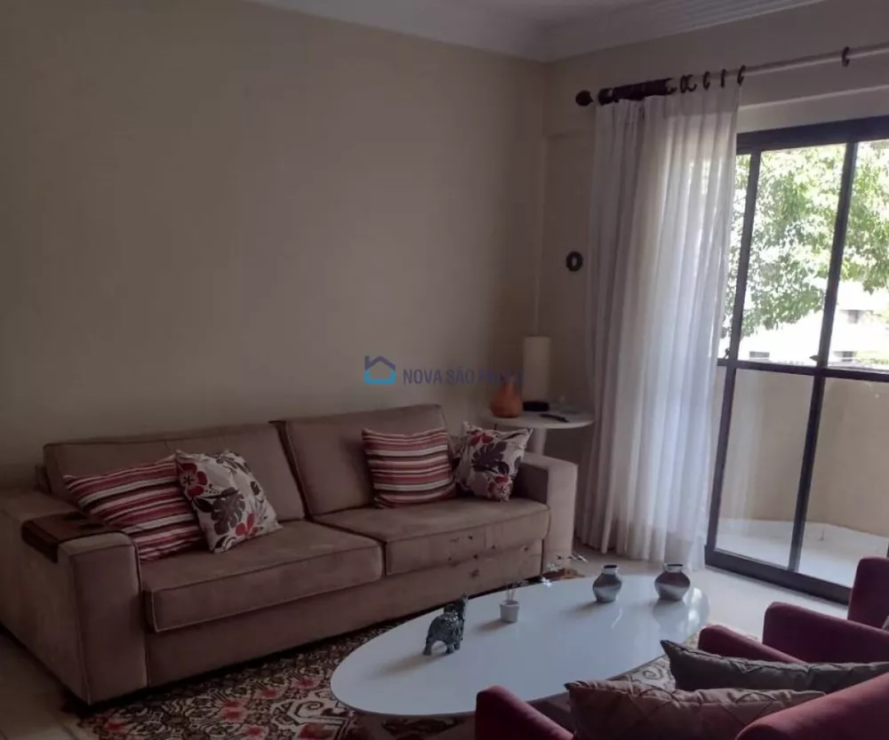 Apartamento à venda com 3 quartos, 130m² - Foto 4