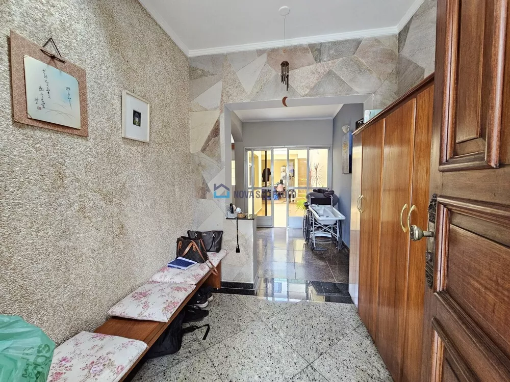 Casa à venda com 4 quartos, 267m² - Foto 4