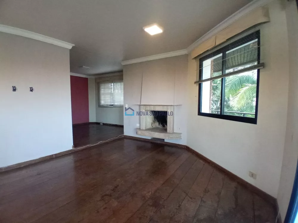 Apartamento à venda com 3 quartos, 198m² - Foto 2