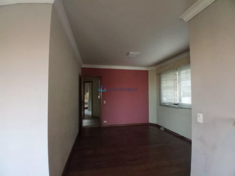 Apartamento à venda com 3 quartos, 198m² - Foto 3