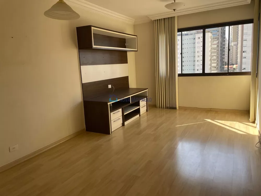 Apartamento à venda com 2 quartos, 68m² - Foto 2