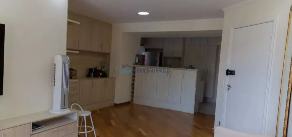 Apartamento à venda com 4 quartos, 108m² - Foto 3