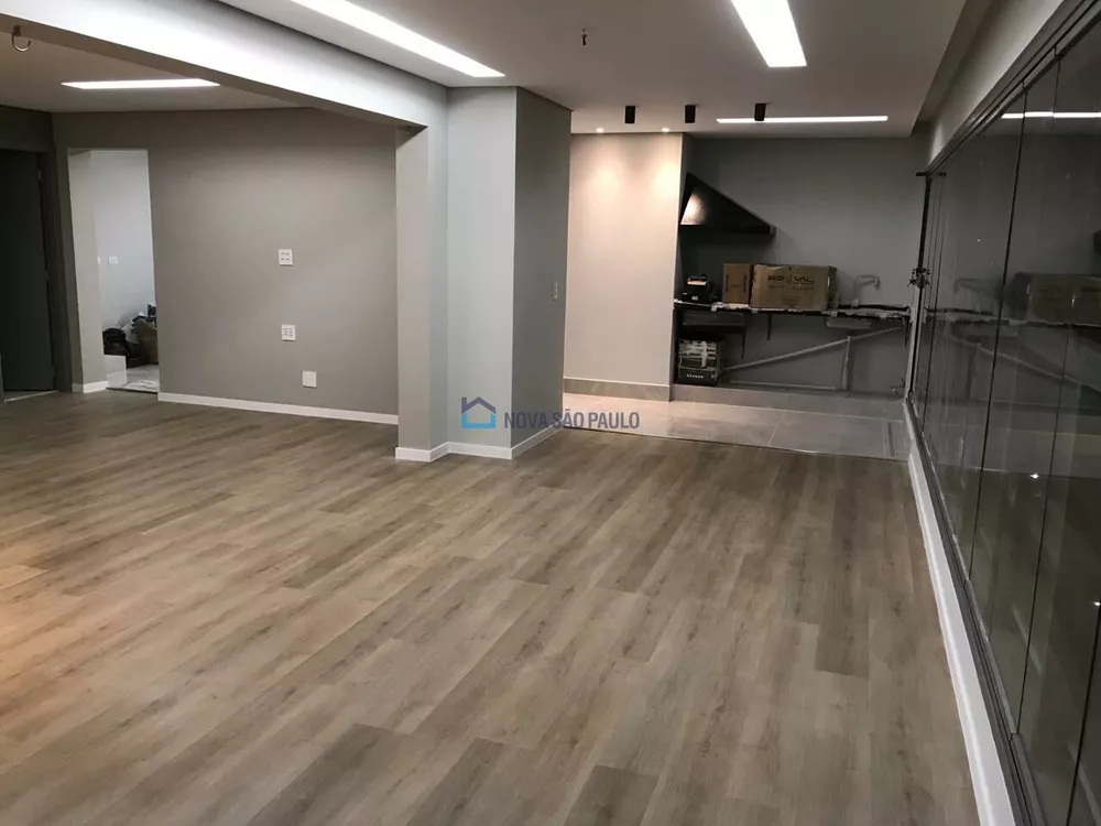 Apartamento à venda com 3 quartos, 162m² - Foto 2