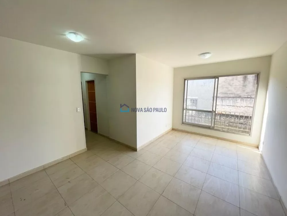 Apartamento à venda com 3 quartos, 63m² - Foto 1