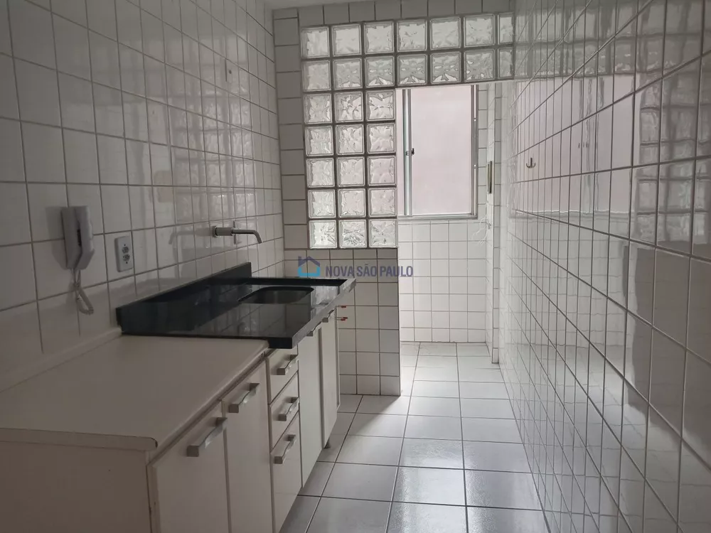 Apartamento à venda com 3 quartos, 60m² - Foto 3