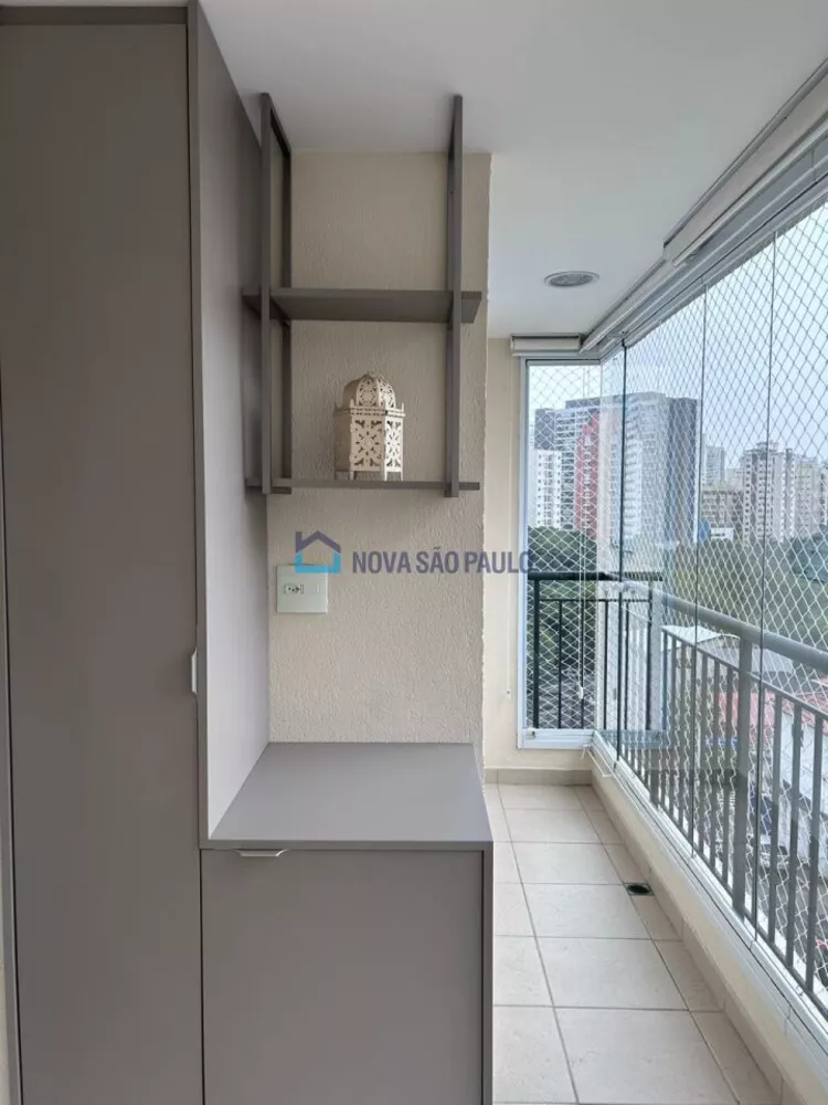 Apartamento à venda com 2 quartos, 67m² - Foto 2