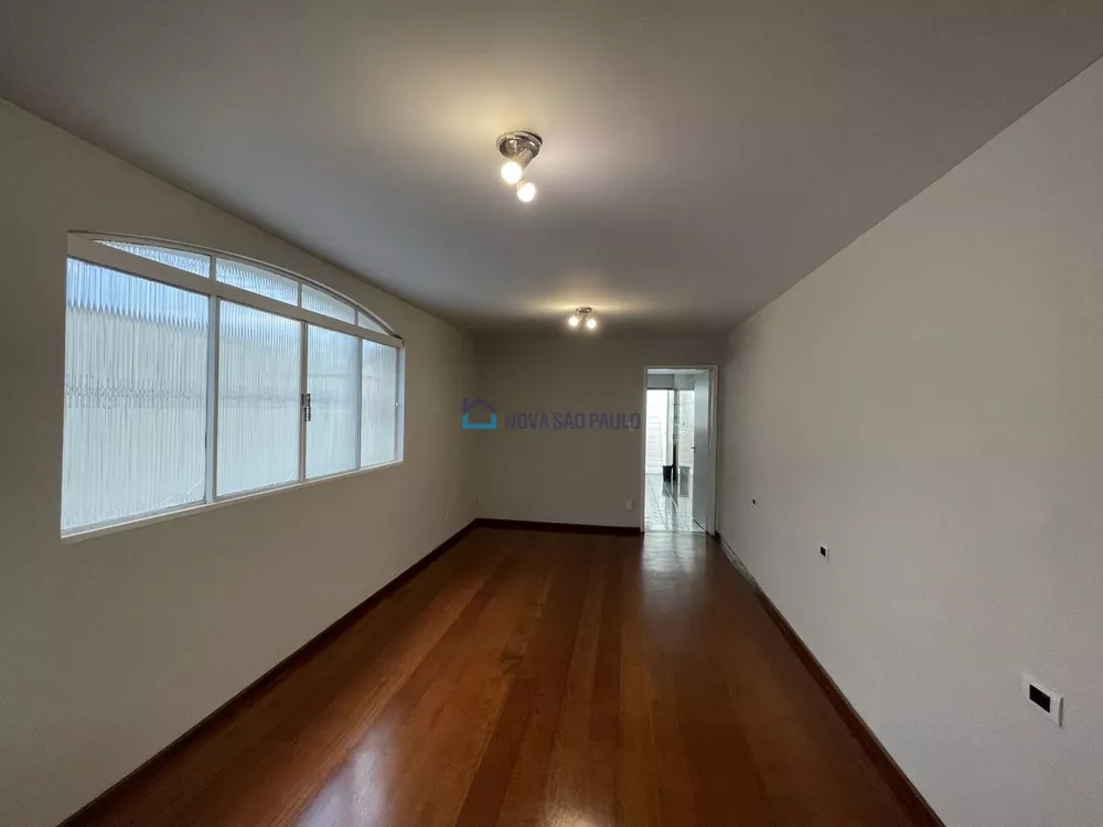 Casa à venda com 3 quartos, 260m² - Foto 7