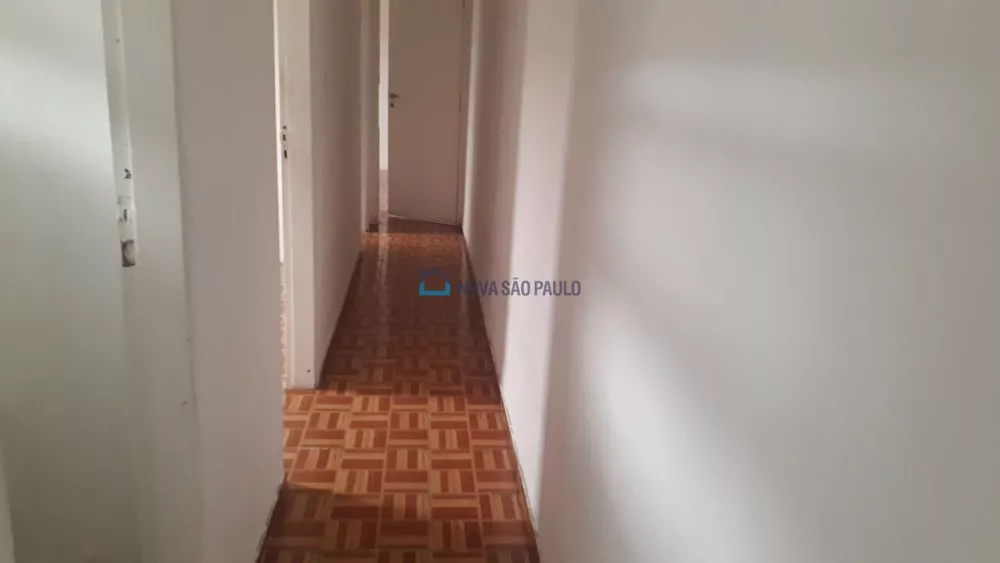 Casa à venda com 2 quartos, 77m² - Foto 4