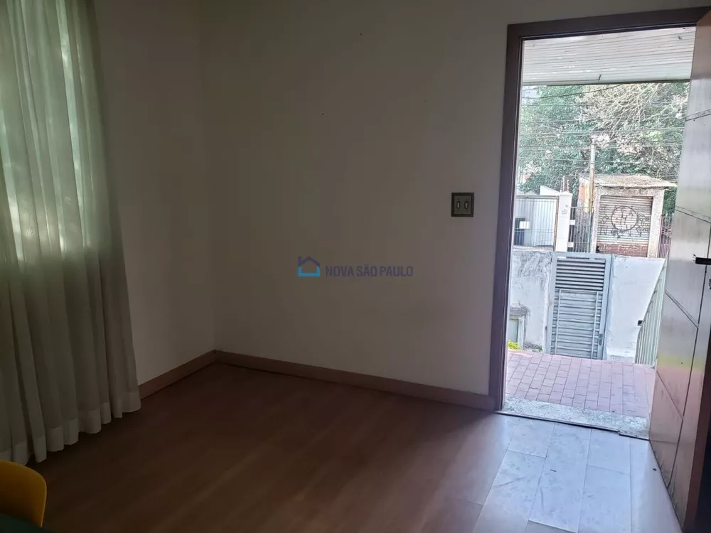 Casa à venda com 2 quartos, 110m² - Foto 7