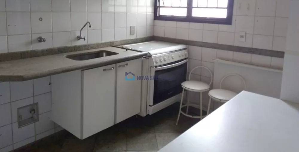 Apartamento à venda com 3 quartos, 103m² - Foto 4