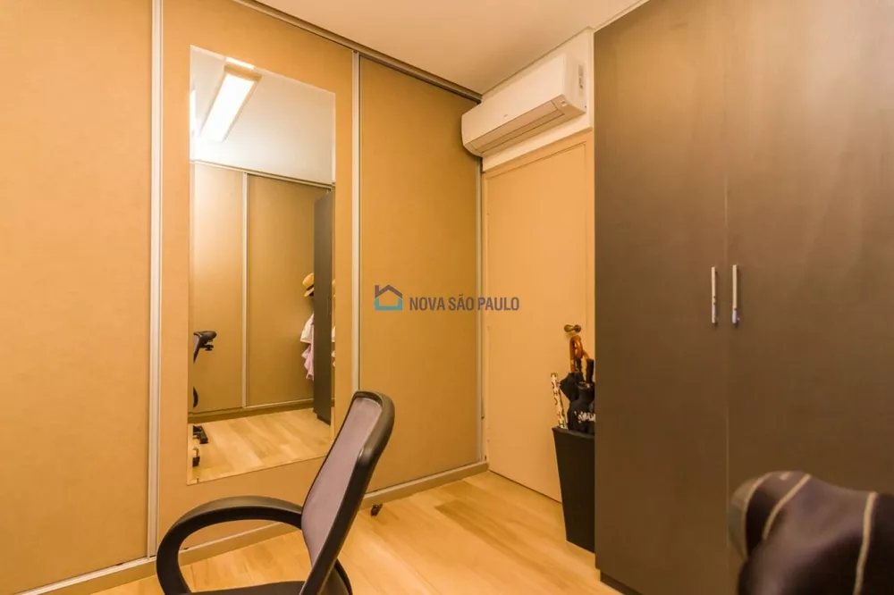 Apartamento à venda com 3 quartos, 142m² - Foto 3