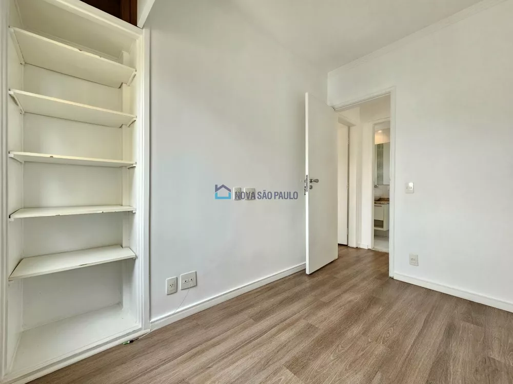 Apartamento à venda com 2 quartos, 62m² - Foto 1