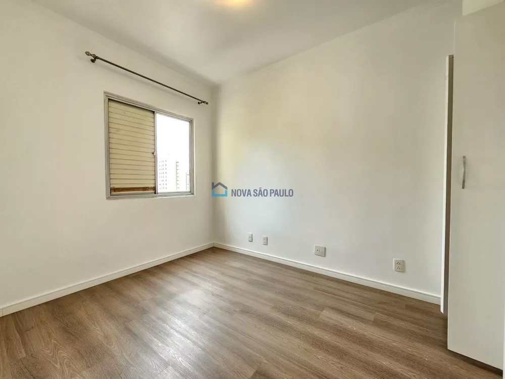 Apartamento à venda com 2 quartos, 62m² - Foto 2