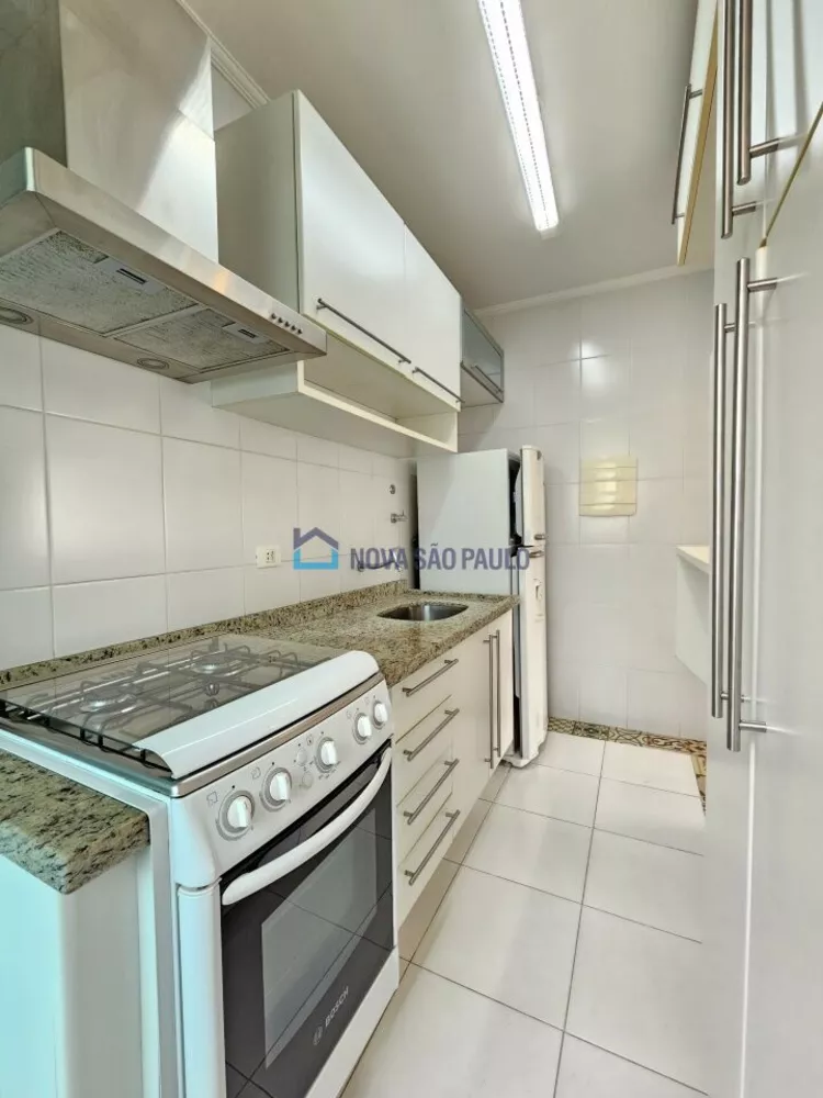 Apartamento à venda com 2 quartos, 62m² - Foto 3