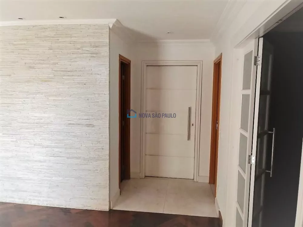 Apartamento à venda com 3 quartos, 170m² - Foto 1