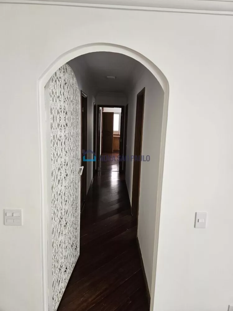 Apartamento para alugar com 3 quartos, 175m² - Foto 4