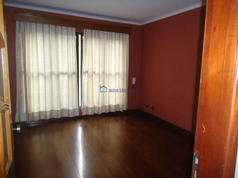 Casa à venda com 4 quartos, 311m² - Foto 3