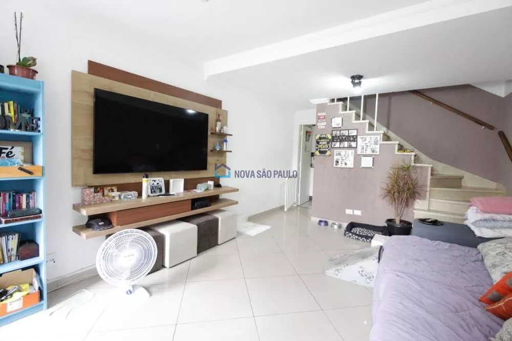 Casa à venda com 3 quartos, 165m² - Foto 2