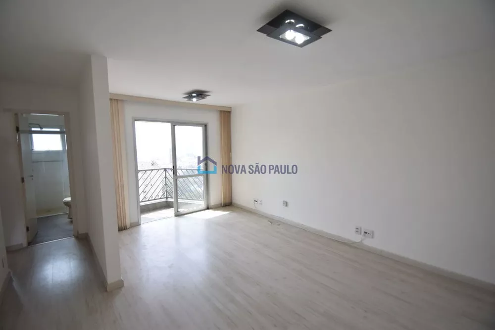 Apartamento à venda com 2 quartos, 65m² - Foto 2