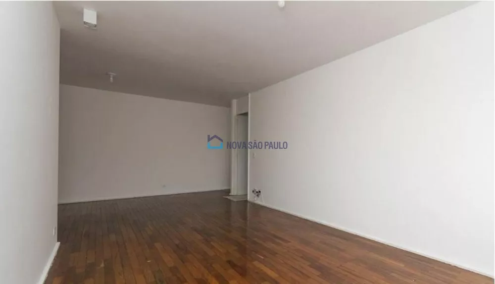 Apartamento à venda com 3 quartos, 117m² - Foto 4