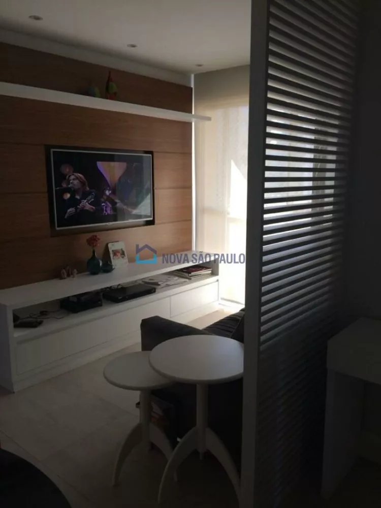 Apartamento à venda com 2 quartos, 56m² - Foto 4