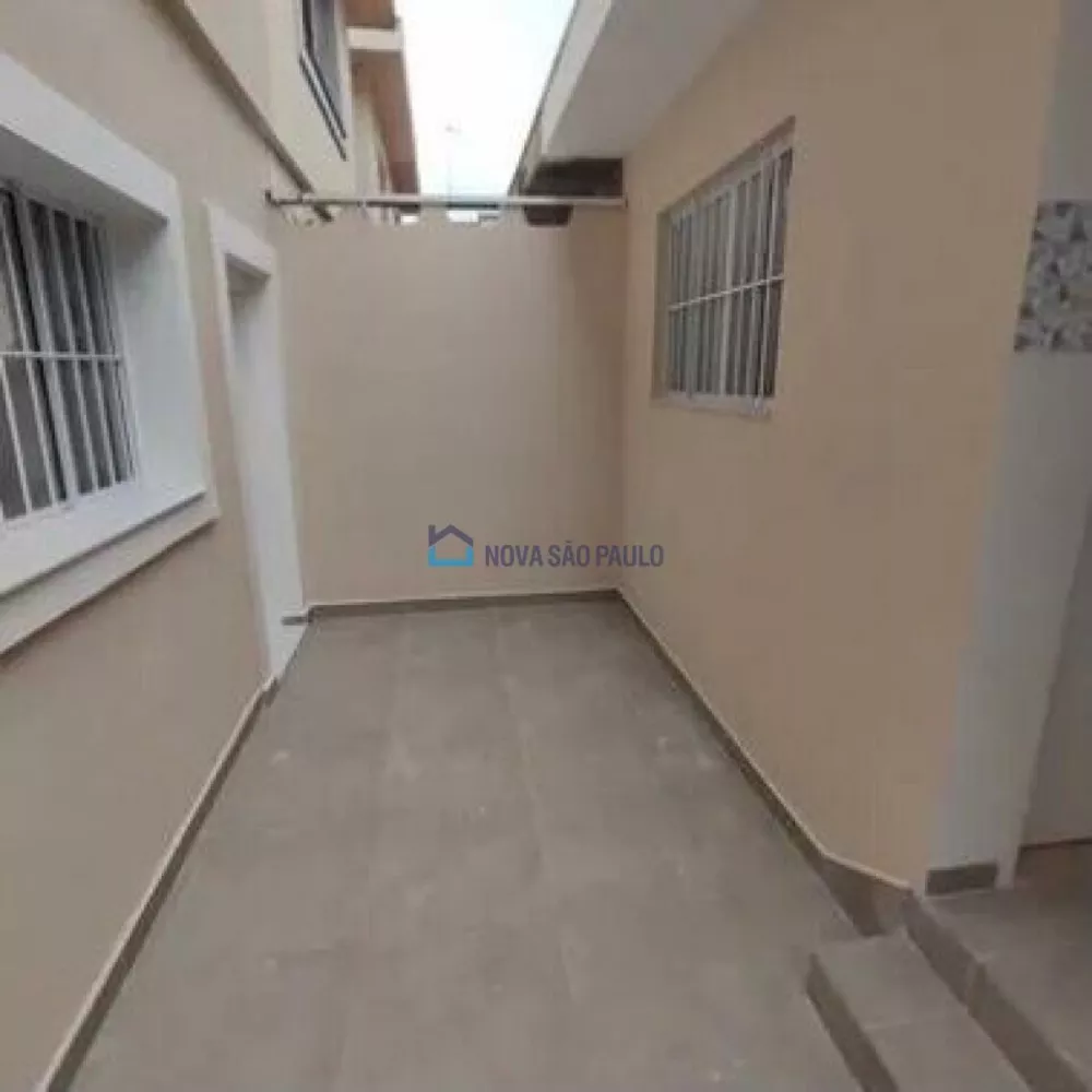 Casa à venda com 3 quartos, 110m² - Foto 4